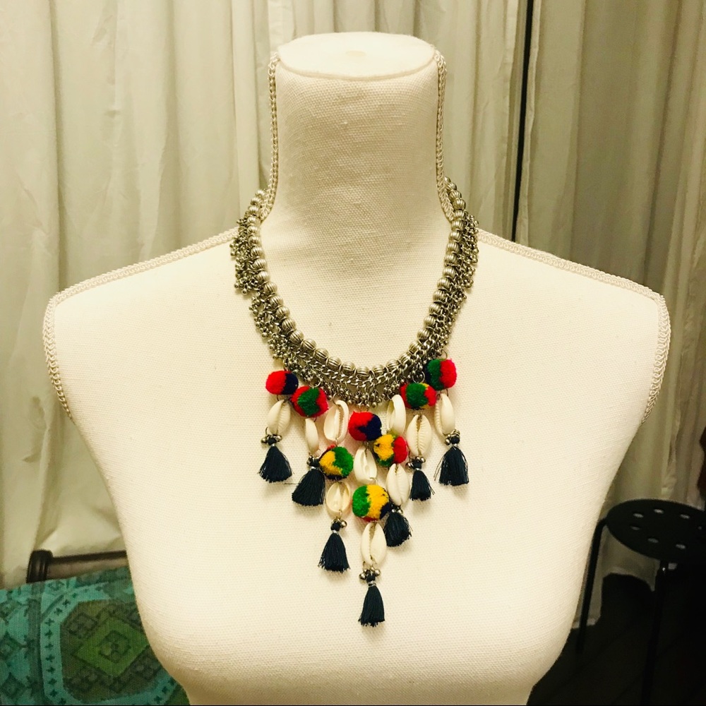 Statement necklace